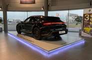 Porsche Taycan Sport Turismo Base