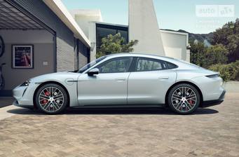 Porsche Taycan 2023 Base