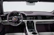 Porsche Taycan Base