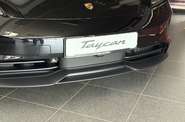Porsche Taycan Base