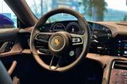 Porsche Taycan Base