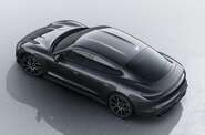 Porsche Taycan Base