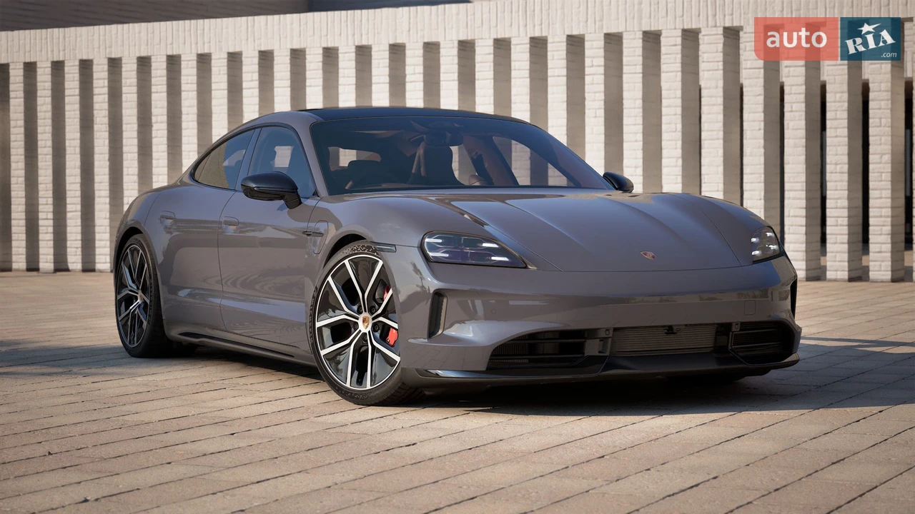 Porsche Taycan Base