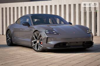 Porsche Taycan 2026 Base