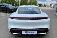 Porsche Taycan Base