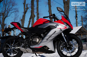 QJMOTOR SRK 400 RR 2025 Base