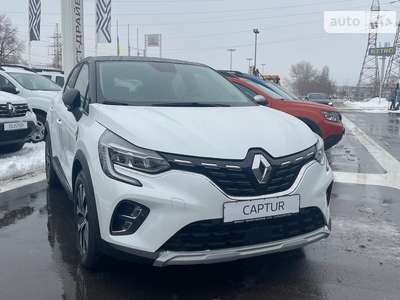 Renault Captur Intense 1.3i 7-EDC (155 к.с.) 2023