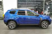 Renault Duster Ultramarine