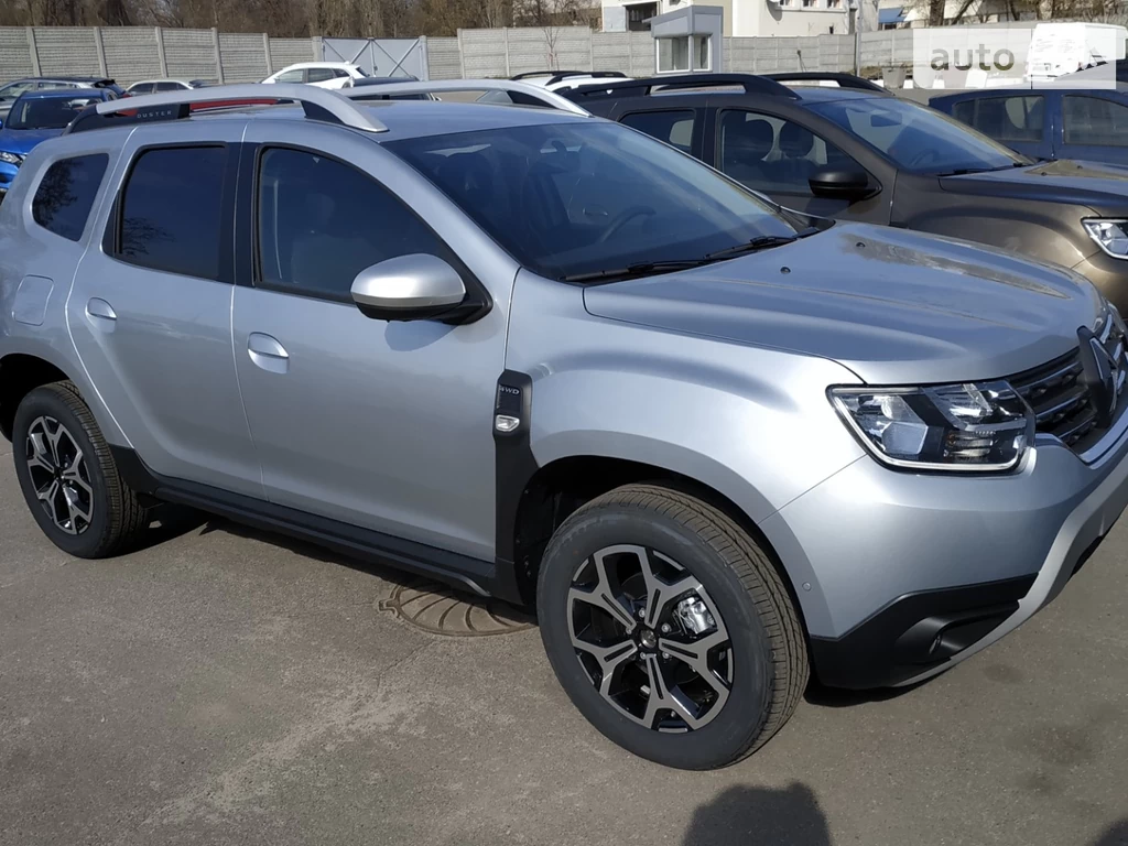 Renault Duster Ultramarine