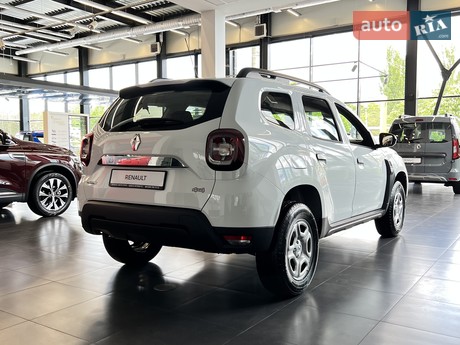 Renault Duster 2023 Life