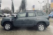 Renault Duster Zen+