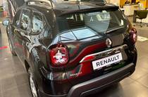 Renault Duster Zen