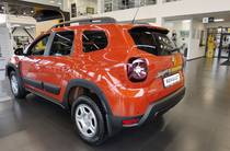 Renault Duster Zen+