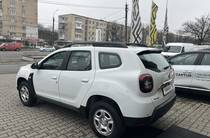 Renault Duster Zen+