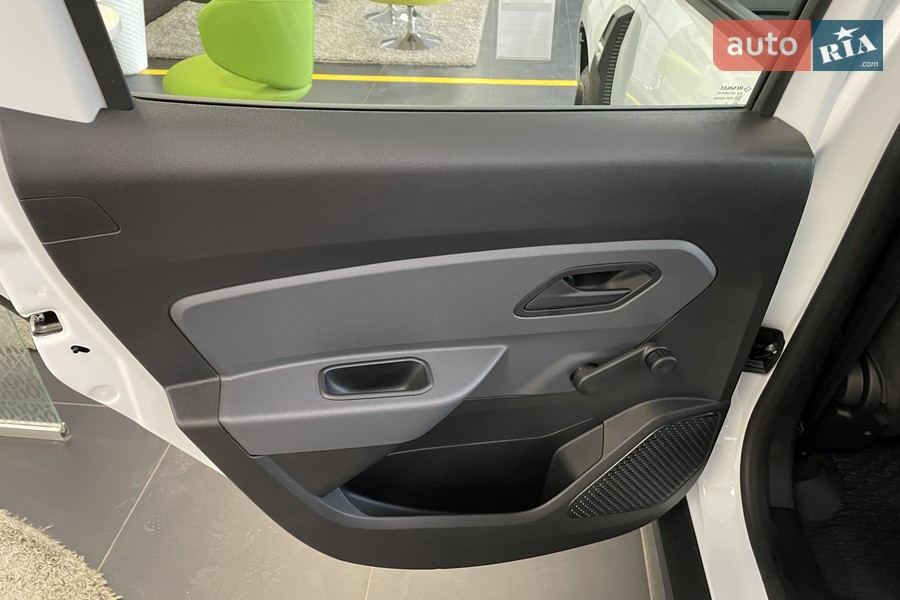 Renault Duster - фото 19