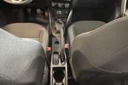 Renault Duster - фото 25