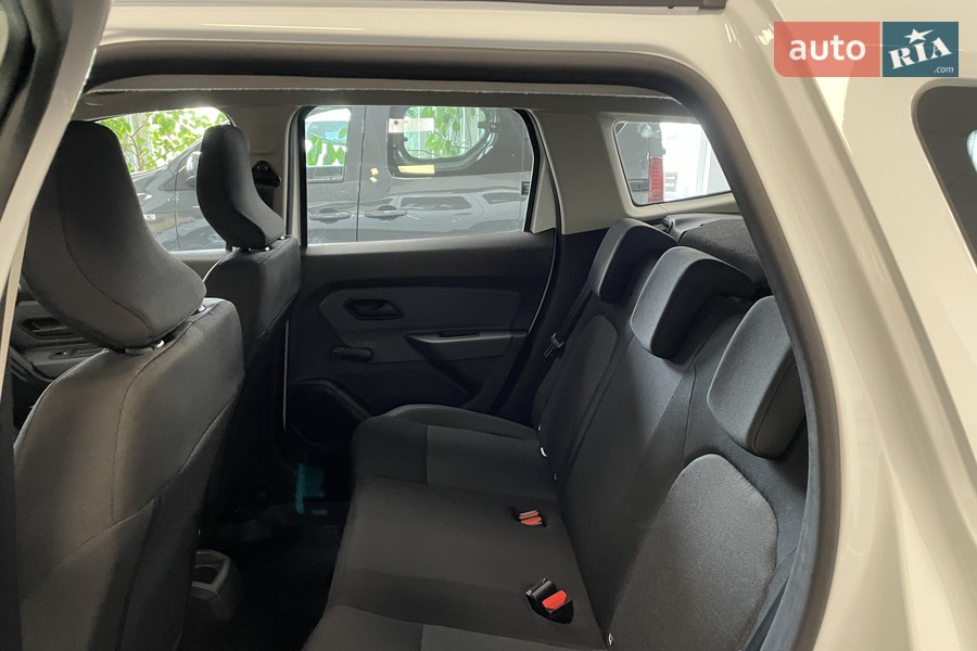 Renault Duster - фото 22