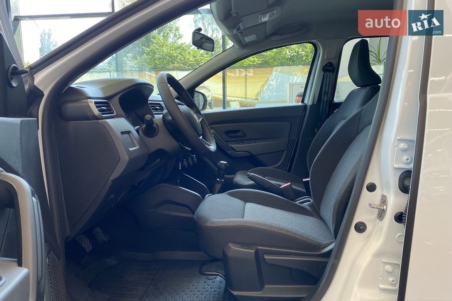 Renault Duster - фото 15