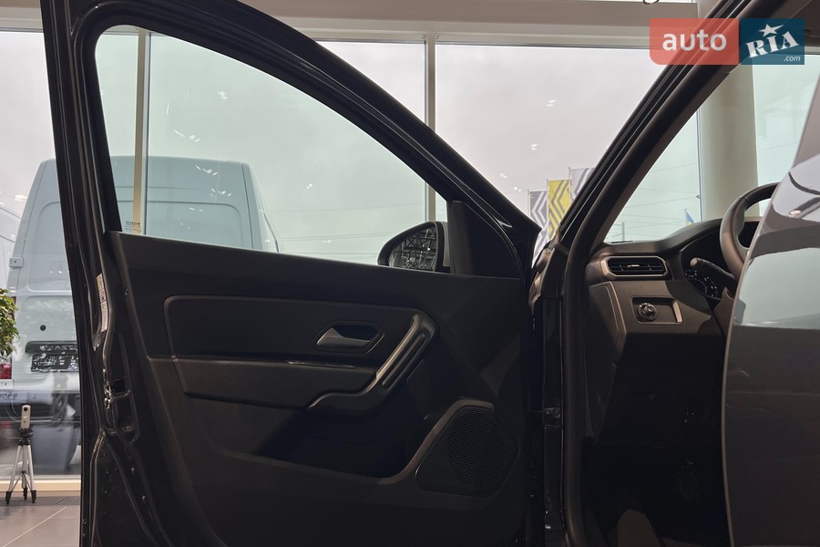 Renault Duster - фото 15