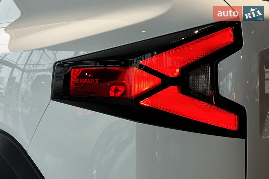 Renault Duster - фото 12
