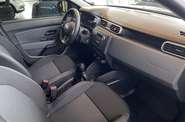 Renault Duster - фото 25