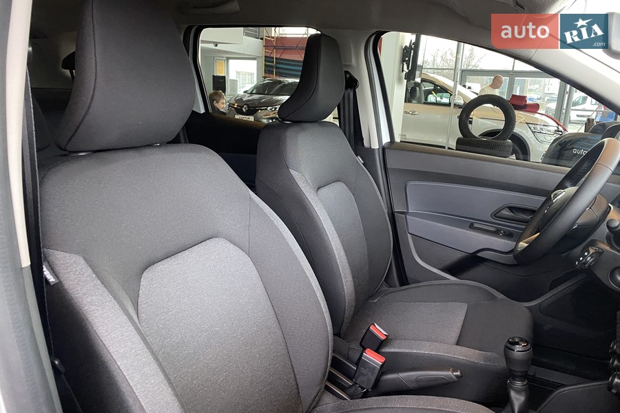 Renault Duster - фото 26