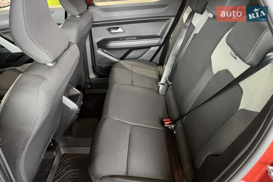 Renault Duster - фото 31