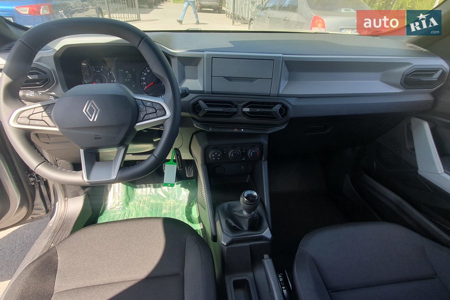 Renault Duster - фото 14