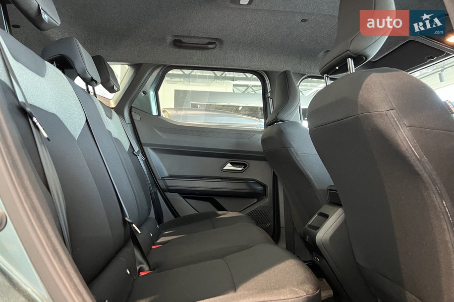 Renault Duster - фото 24