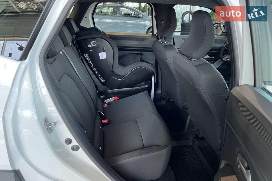 Renault Duster - фото 17