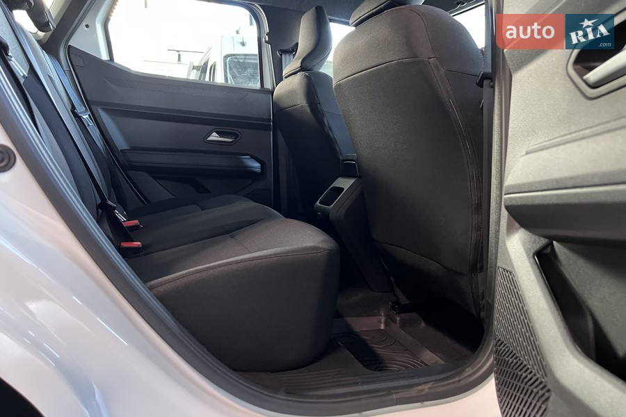 Renault Duster - фото 19