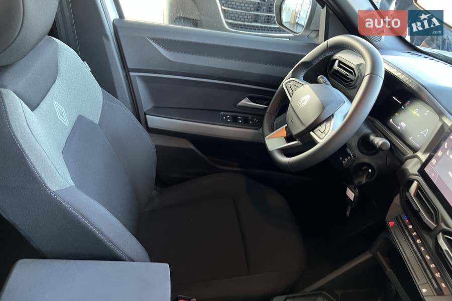 Renault Duster - фото 20