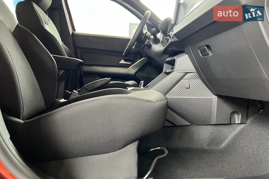 Renault Duster - фото 16
