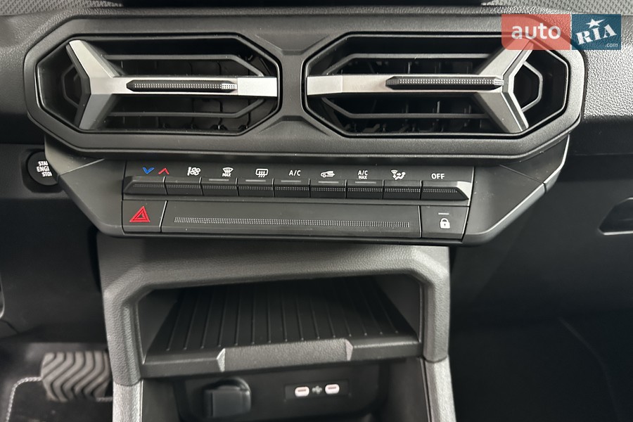 Renault Duster - фото 10