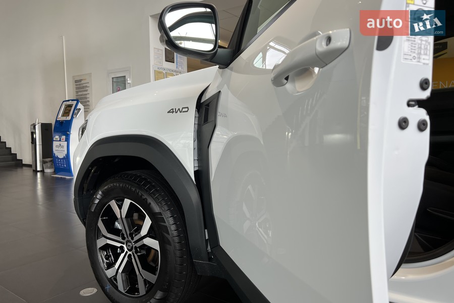 Renault Duster - фото 11