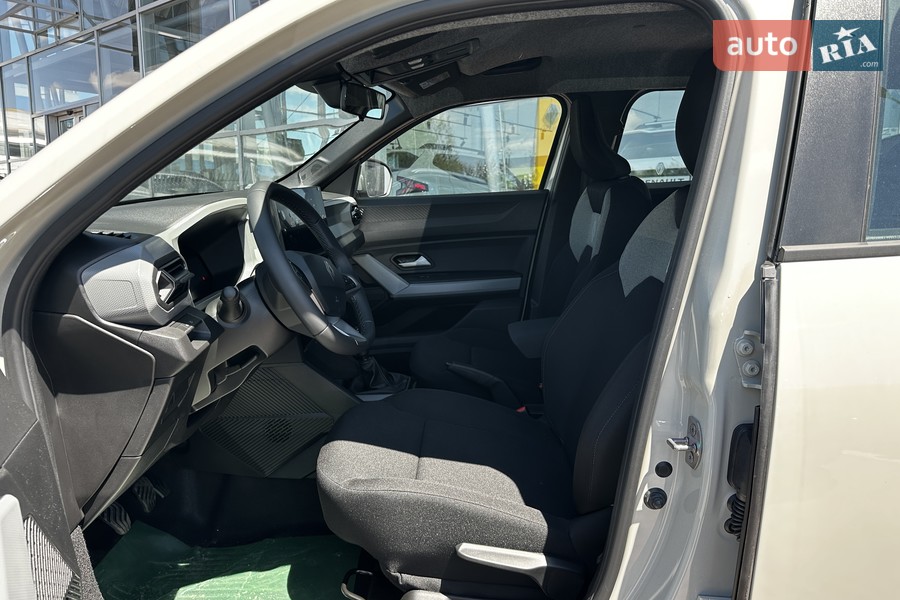 Renault Duster - фото 12