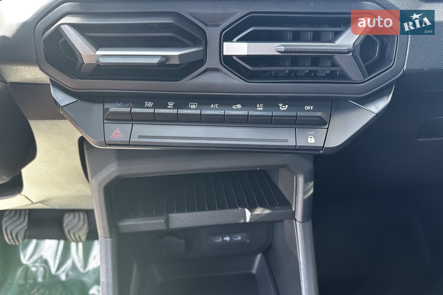 Renault Duster - фото 18