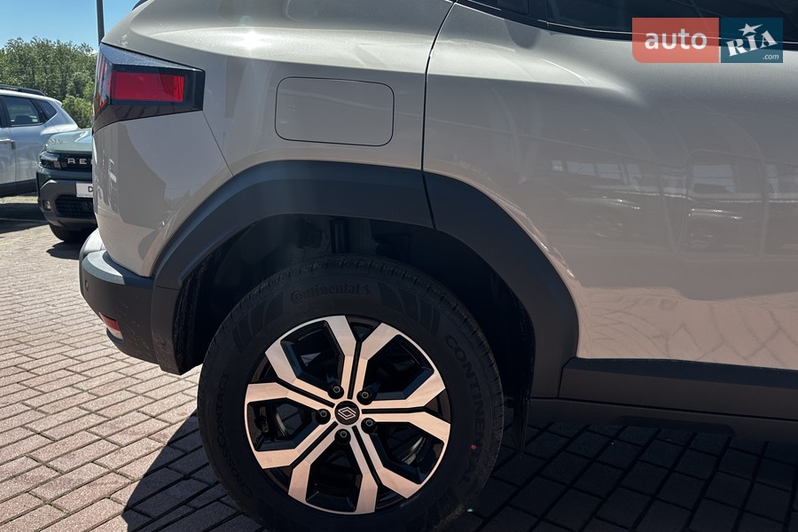 Renault Duster - фото 7