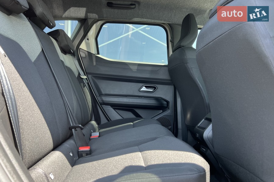 Renault Duster - фото 17