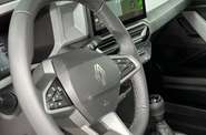 Renault Duster - фото 11