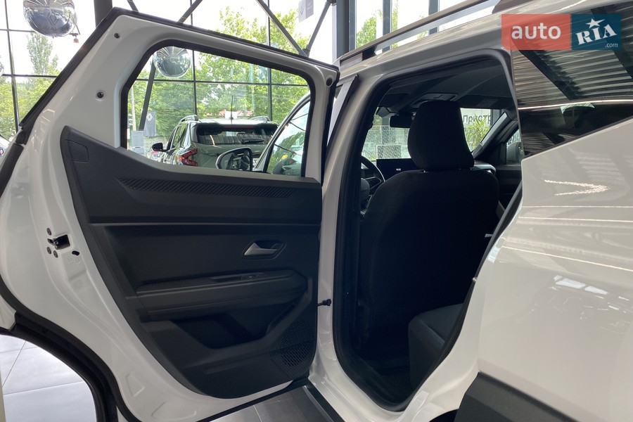 Renault Duster - фото 16