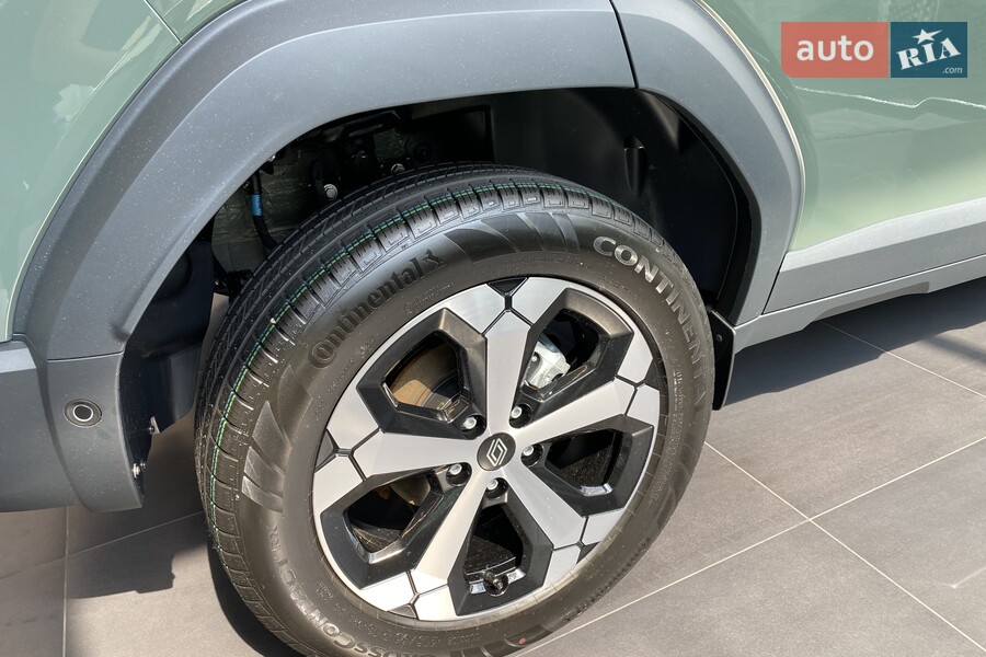 Renault Duster - фото 13