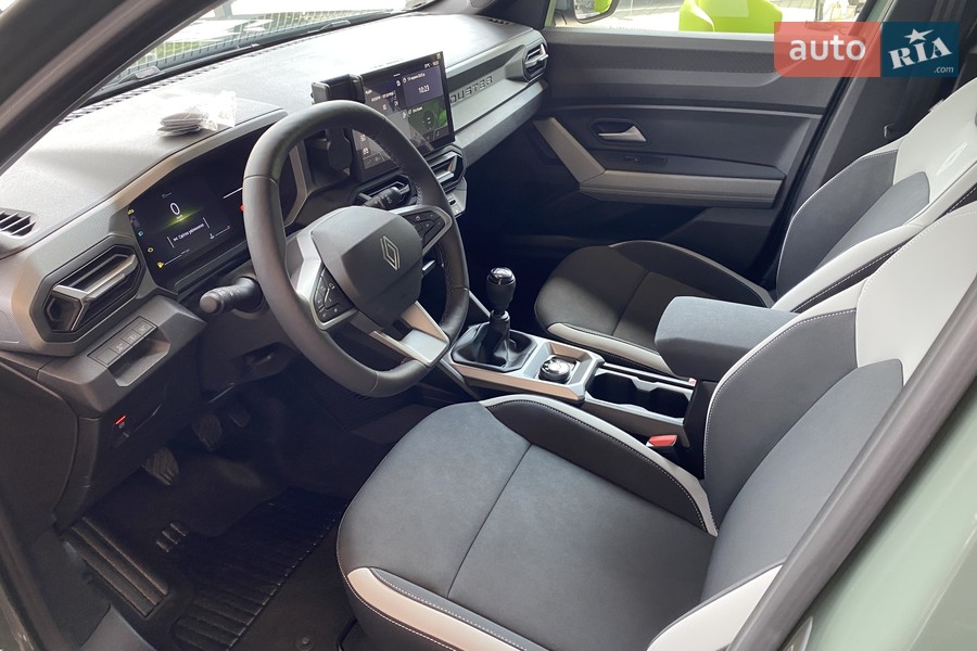 Renault Duster - фото 16