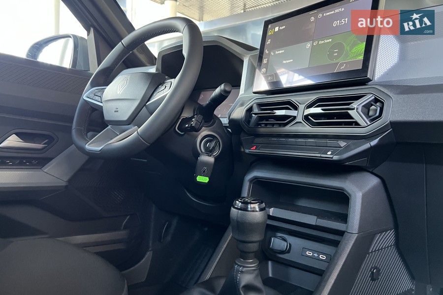 Renault Duster - фото 19