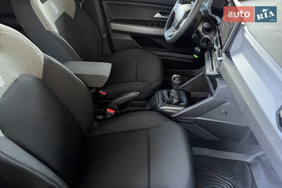 Renault Duster - фото 35