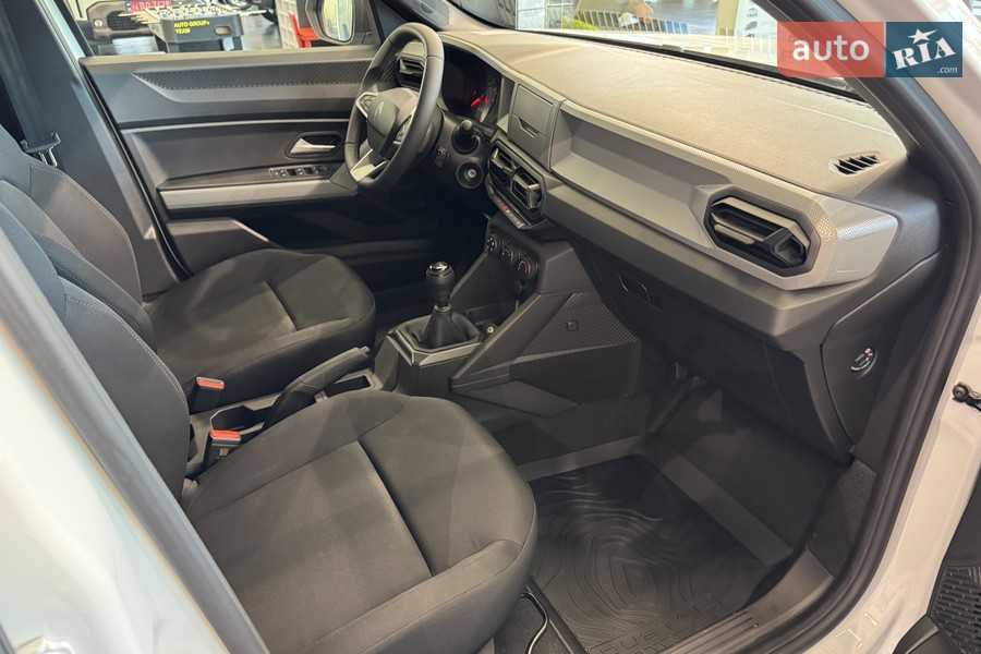 Renault Duster - фото 17