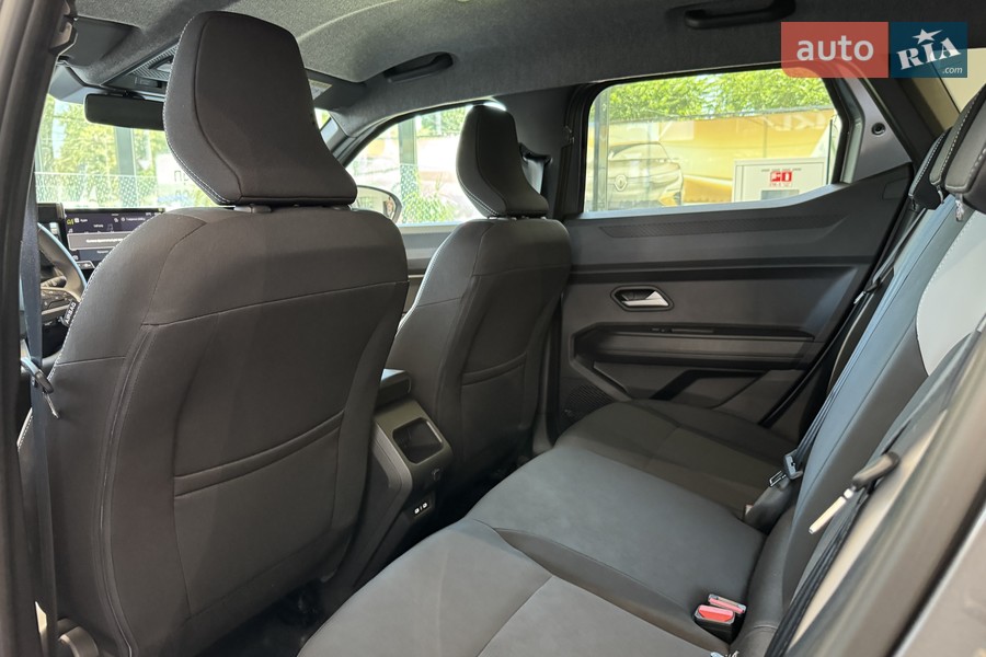 Renault Duster - фото 12