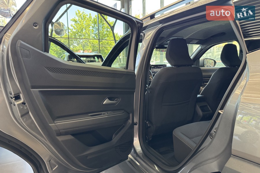 Renault Duster - фото 16