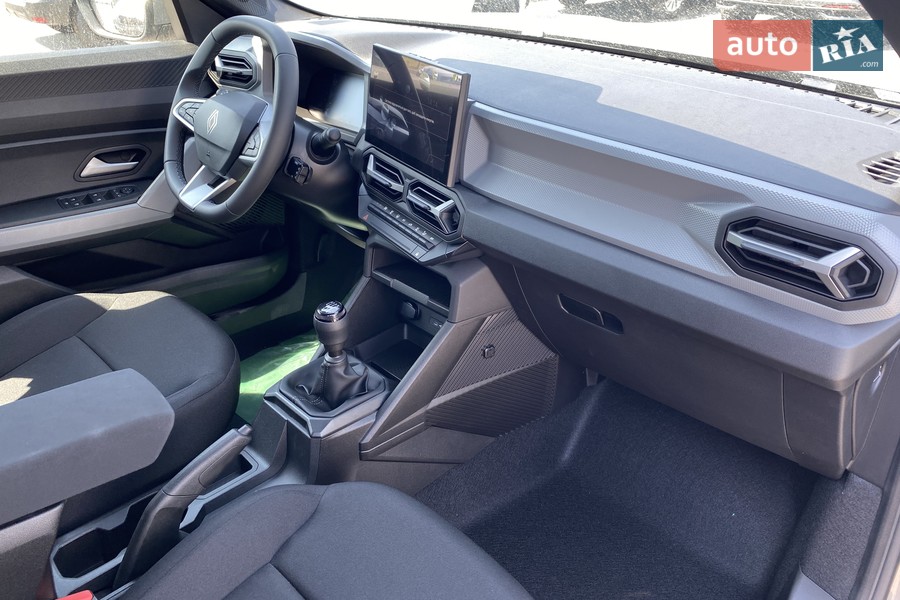 Renault Duster - фото 14