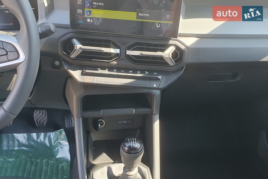 Renault Duster - фото 17